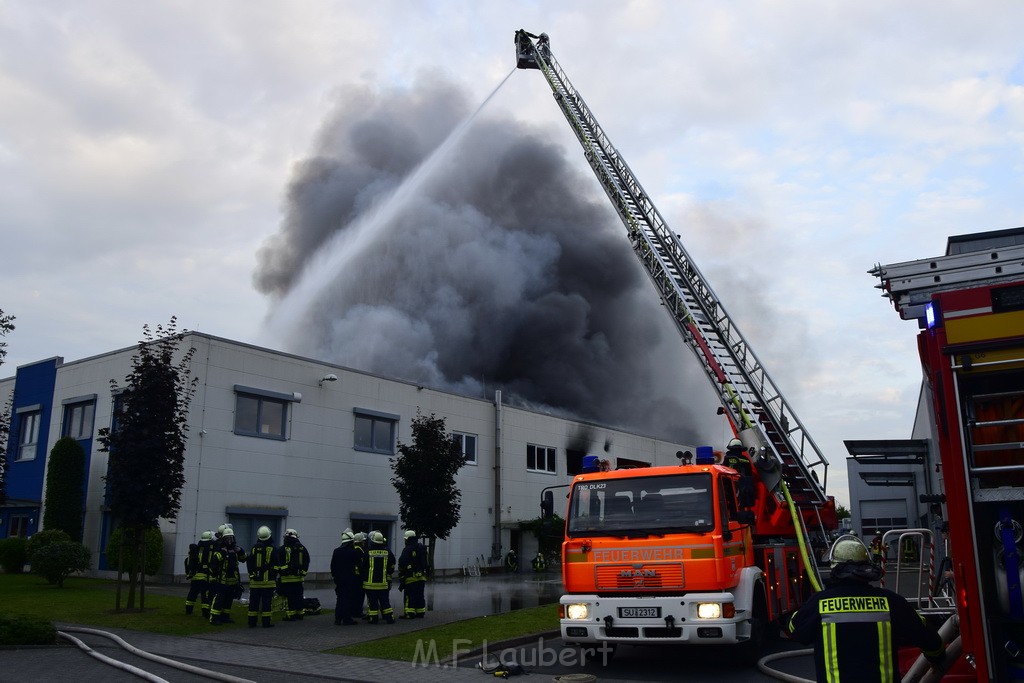 Grossbrand Halle Troisdorf Kriegsdorf Junkersring P102.JPG - Miklos Laubert